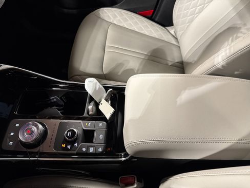 New 2026 Kia Sorento SX Prestige AWD/4WD image 24