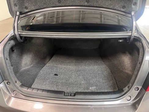 Used 2017 Honda Accord LX image 16