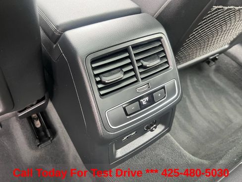 Used 2022 Audi A4 2.0T Premium Plus AWD/4WD image 26