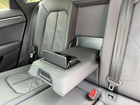 Certified 2025 Audi Q3 2.0T Premium w/ Convenience Package AWD/4WD image 23