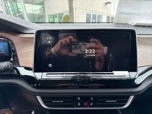 New 2026 Volkswagen Atlas SE image 33