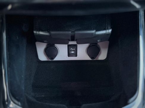 Used 2015 Toyota Avalon XLE image 18