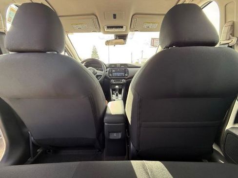 New 2025 Nissan Versa SR w/ Trunk Package image 13