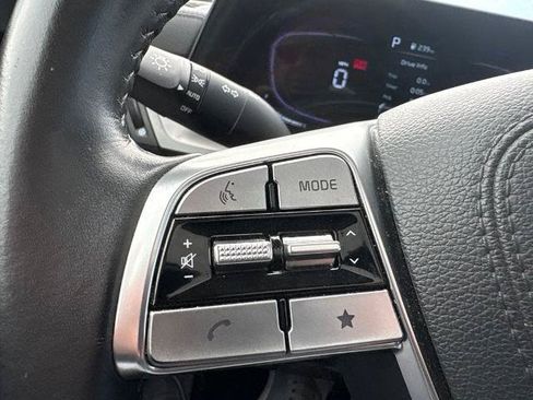 Used 2025 Kia Telluride S FWD image 24