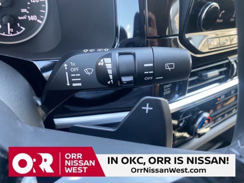 New 2025 Nissan Pathfinder SL w/ SL Premium Package image 30