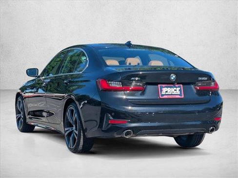 Used 2022 BMW 330i xDrive Sedan w/ Premium Package 2 AWD/4WD image 8