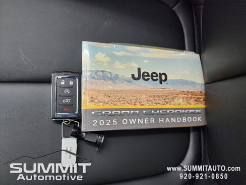 New 2025 Jeep Grand Cherokee L Limited w/ Black Appearance Package image 67