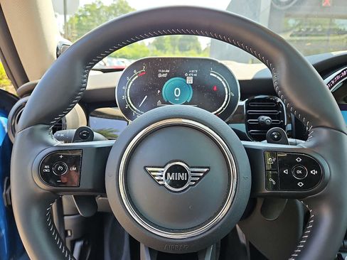 Used 2024 MINI Cooper S FWD image 19