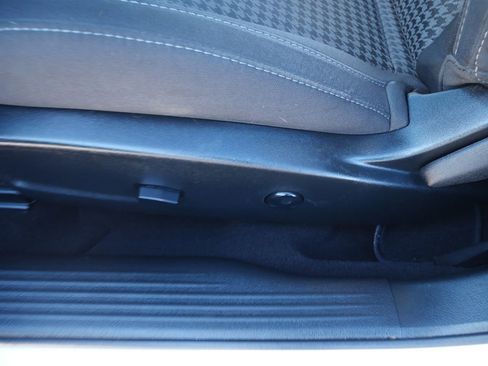 Used 2019 Dodge Challenger GT w/ Blacktop Package image 19