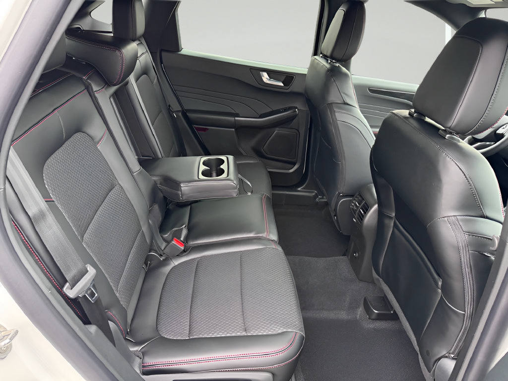 Used 2026 Ford Escape ST-Line FWD image 30