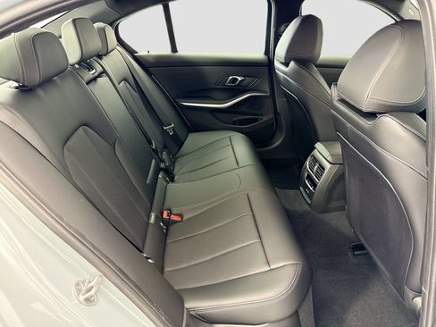 New 2026 BMW 330i Sedan w/ M Sport Package RWD image 21