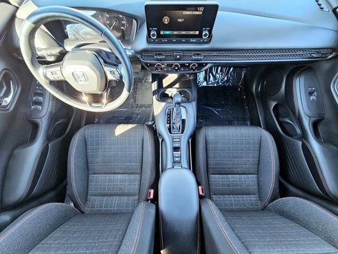 Used 2023 Honda HR-V Sport image 27