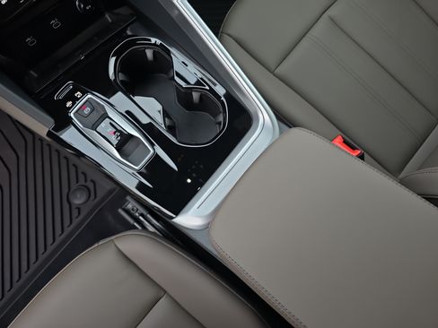 New 2026 Audi Q5 Premium Plus AWD/4WD image 25