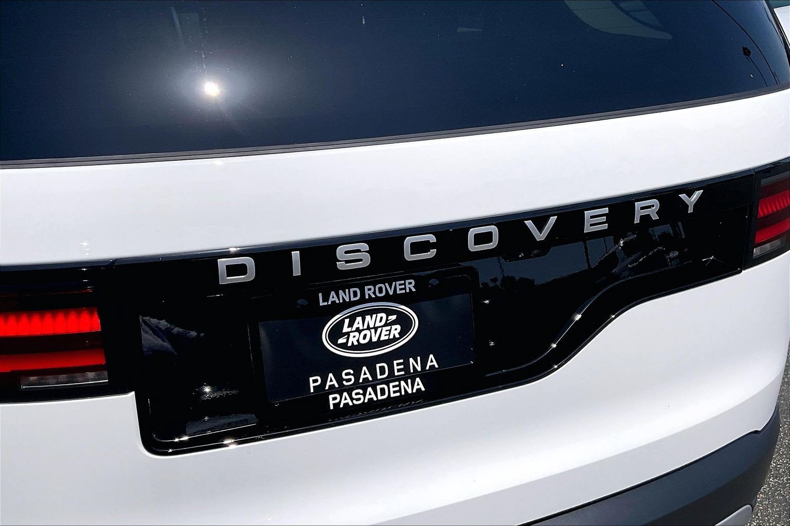 New 2026 Land Rover Discovery S AWD/4WD image 9