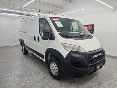 Used 2023 RAM ProMaster 2500 FWD image 1