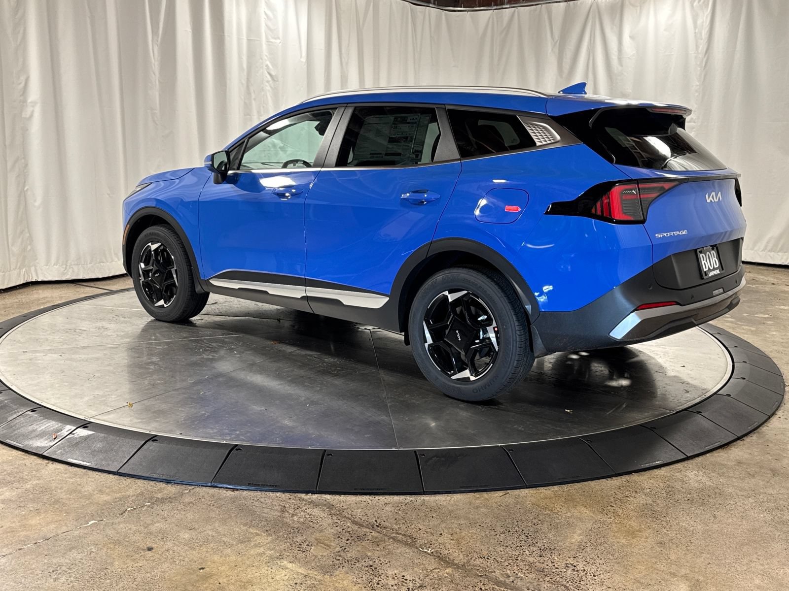 Certified 2026 Kia Sportage EX AWD/4WD image 7