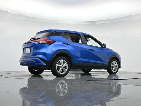 Used 2024 Nissan Kicks S FWD image 31