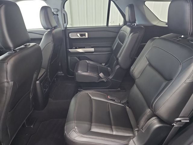 Certified 2023 Ford Explorer XLT w/ Equipment Group 202A AWD/4WD image 35