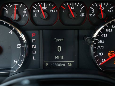 Used 2019 Chevrolet Silverado 1500 Custom w/ Custom Convenience Package image 45