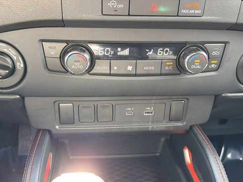 Certified 2024 Nissan Frontier PRO-4X image 26