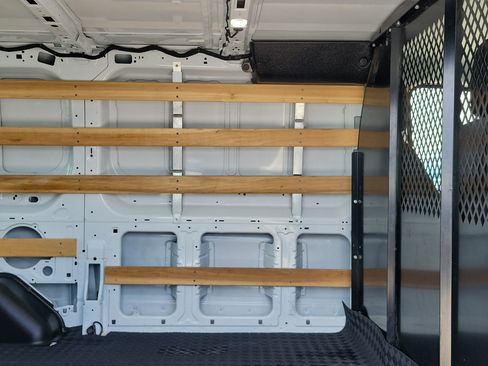 Used 2024 Ford Transit 250 Low Roof w/ Exterior Upgrade Package RWD image 12