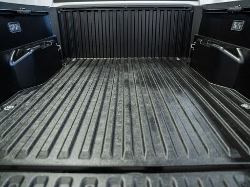 New 2026 Toyota Tacoma SR5 AWD/4WD image 9