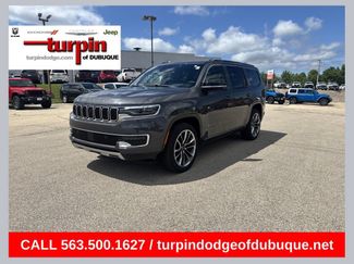 Used 2024 Jeep Wagoneer Series III w/ Premium Group I AWD/4WD video 1