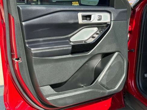 Certified 2023 Ford Explorer ST w/ Equipment Group 401A image 17