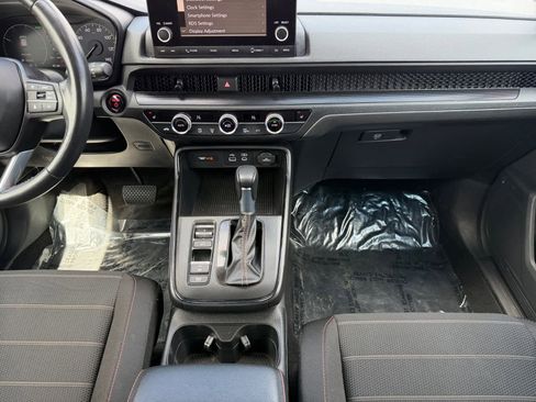 Used 2025 Honda CR-V Sport image 16