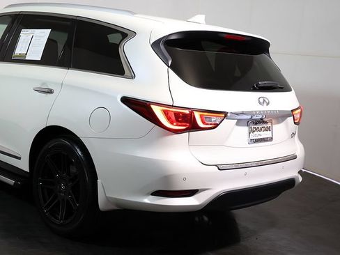 Used 2016 INFINITI QX60 Luxe w/ Premium Plus Package AWD/4WD image 11