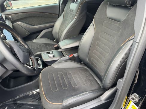 Used 2023 Ford Mustang Mach-E GT image 33