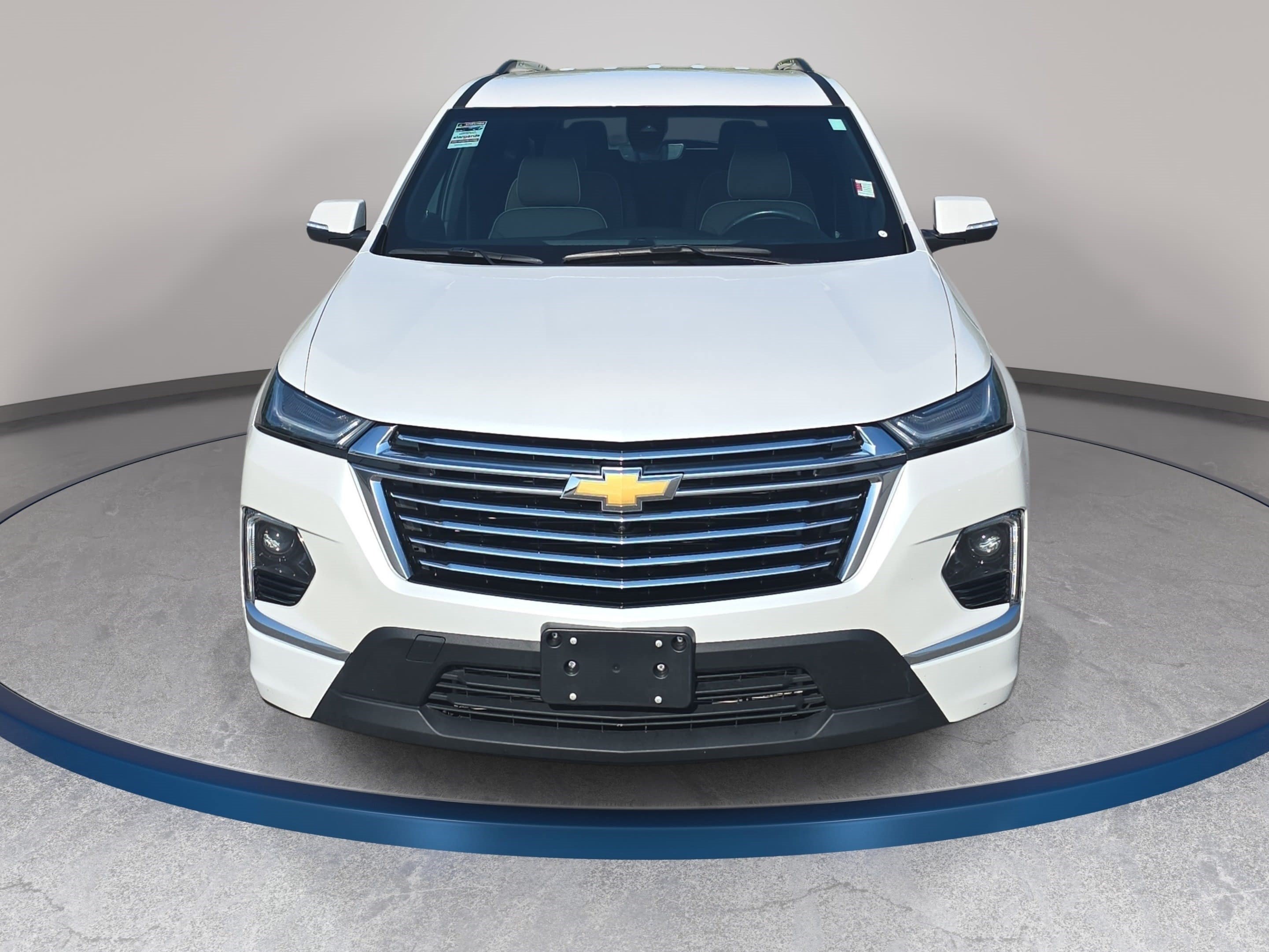 Used 2022 Chevrolet Traverse Premier AWD/4WD image 2