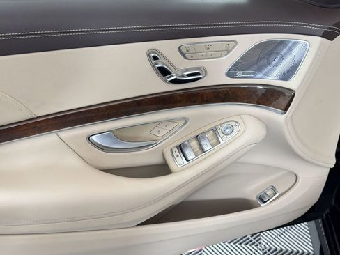 Used 2014 Mercedes-Benz S 550 Sedan image 15