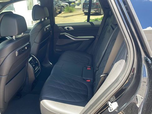 Certified 2024 BMW X5 xDrive40i w/ M Sport Package AWD/4WD image 8