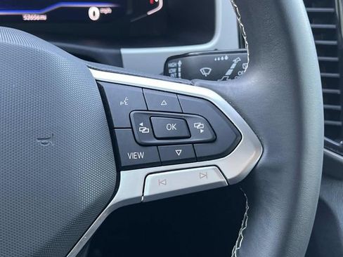 Used 2022 Volkswagen Atlas SE image 16