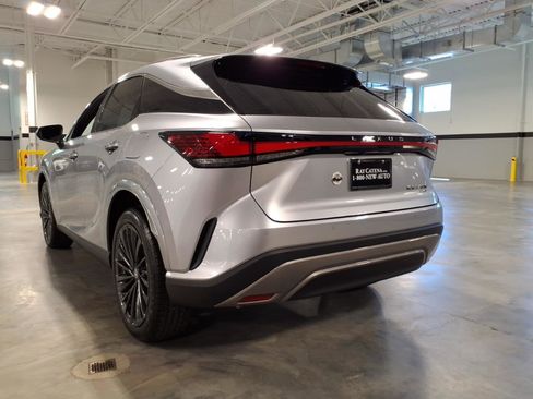 New 2026 Lexus RX 350h AWD/4WD image 14