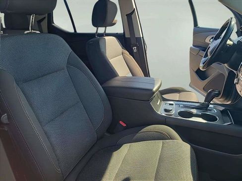 Used 2019 Chevrolet Traverse LT w/ LPO, Floor Liner Package AWD/4WD image 31