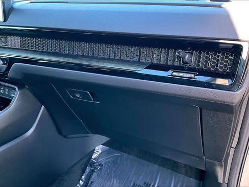 Certified 2025 Honda CR-V EX-L image 19