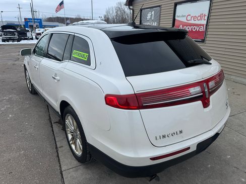 Used 2014 Lincoln MKT AWD w/ Equipment Group 201A image 7