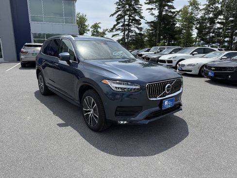 Used 2020 Volvo XC90 T6 Momentum AWD/4WD image 6