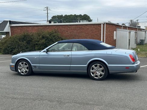 Used 2007 Bentley Azure image 9