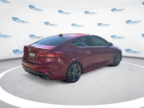 Used 2018 Hyundai Elantra Sport w/ Cargo Package FWD image 5