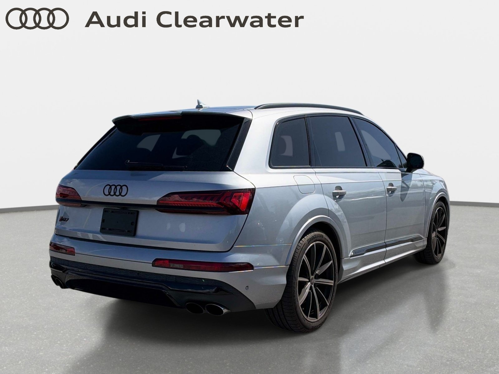 Used 2022 Audi SQ7 Prestige w/ Prestige Package AWD/4WD image 3
