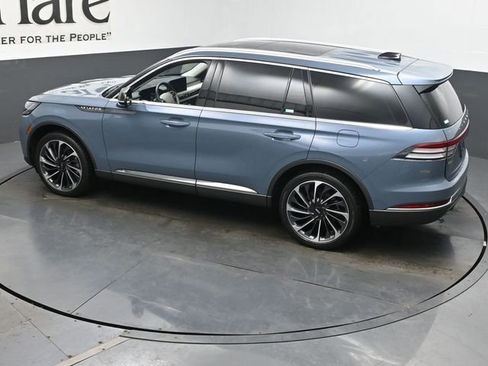 Used 2025 Lincoln Aviator Reserve w/ Equipment Group 201A AWD/4WD image 44
