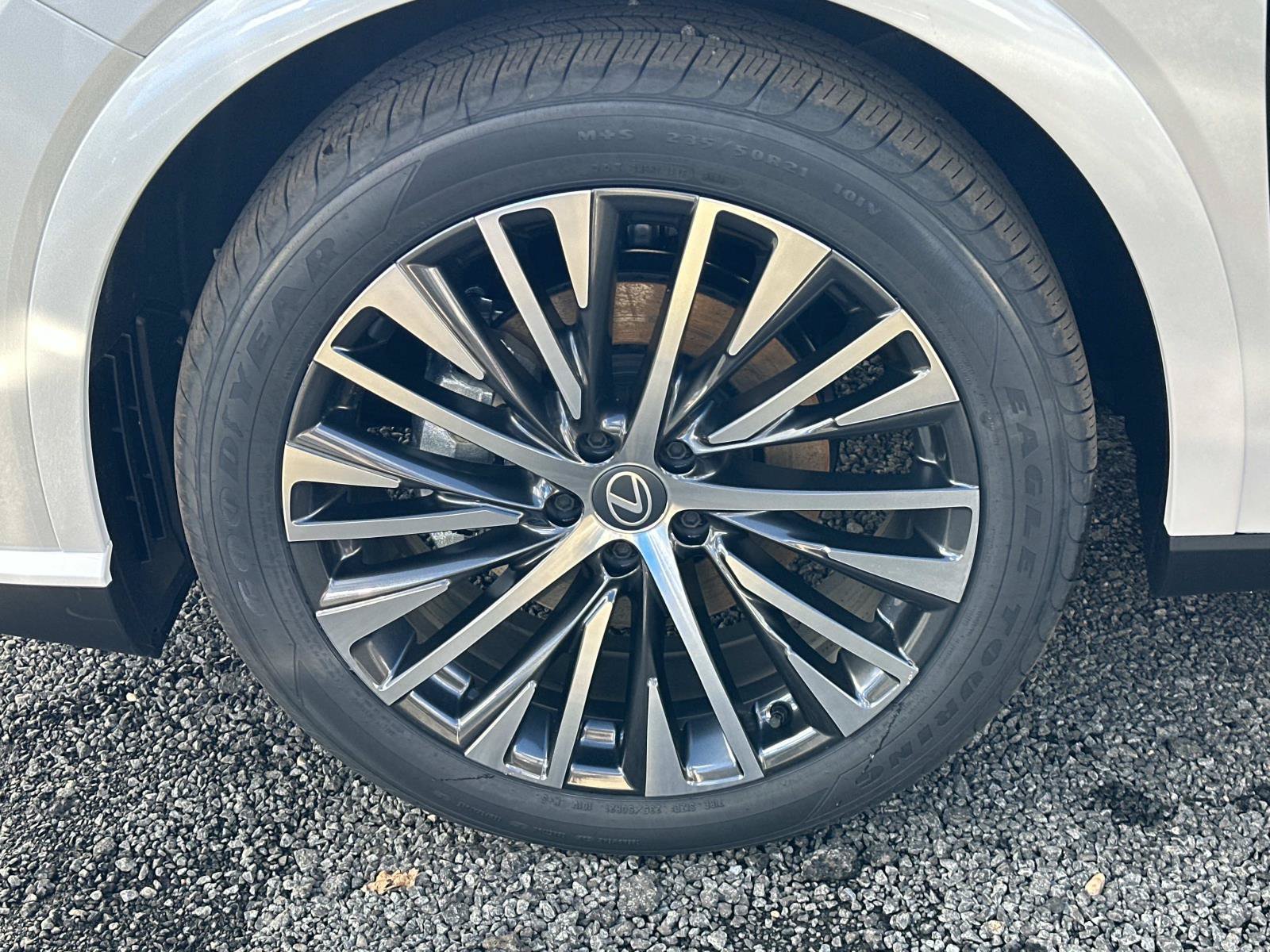 New 2026 Lexus RX 350h AWD/4WD image 7