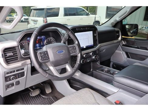 Used 2022 Ford F150 XLT w/ Equipment Group 302A High RWD image 13