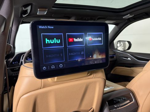 Certified 2024 Cadillac Escalade ESV Premium Luxury w/ Performance Package image 39