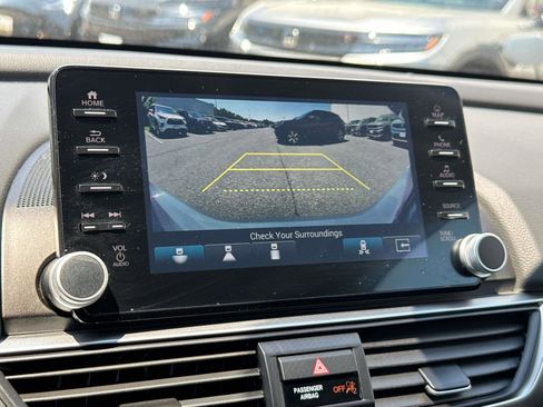 Used 2022 Honda Accord Touring image 20