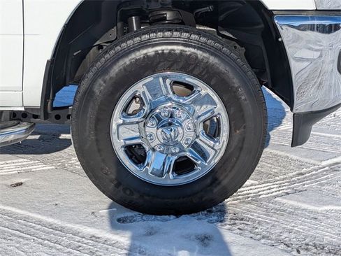 Used 2024 RAM 2500 Big Horn w/ Bed Utility Group image 32