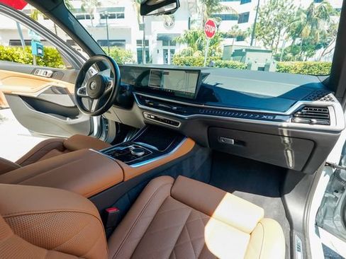 Used 2024 BMW X5 sDrive40i w/ M Sport Package RWD image 85